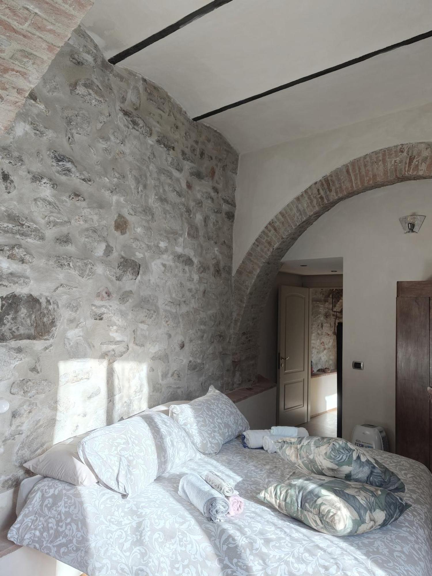 "Il Pollaio" Guests House Apartment Panicale Luaran gambar